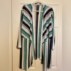 Chico’s Traveler’s Light Weight Jacket 3/4 sleeves Tan Green/Navy X-Large